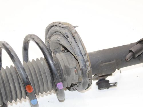 Left front shock absorber FORD KUGA II (DM2) 1.6 EcoBoost 4x4 | BP39857128M16 - Image 3