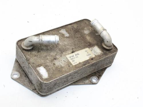 Used Oil radiator Oil radiator VW PASSAT B8 (3G2, CB2) 1.4 GTE Hybrid (218 hp) 39869879 39869879