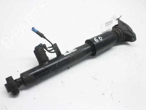 Høyre bak støtdemper Høyre bak støtdemper BMW 4 Coupe (F32, F82) 420 i (184 hp) 39779923 39779923