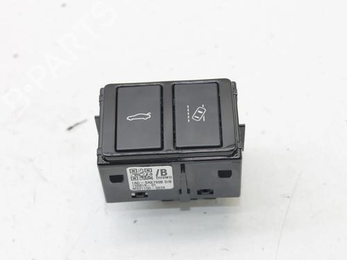 Used Switch Switch JAGUAR XE (X760) 2.0 D (163 hp) 39867094 39867094