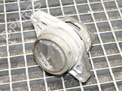 Used Engine mount Engine mount LAND ROVER RANGE ROVER III (L322) 3.6 D 4x4 (272 hp) 39878305 39878305