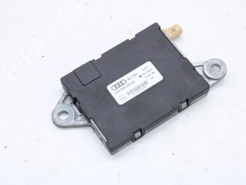 Used Electronic module Electronic module AUDI TT (8J3) 3.2 V6 quattro (250 hp) 39840992 39840992