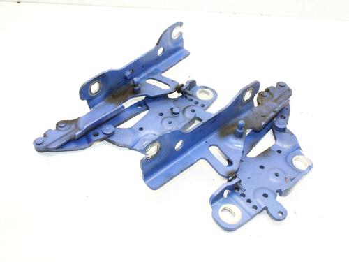 Used Hinge/Door check strap Hinge/Door check strap BMW 1 (F20) 120 d (184 hp) 39770392 39770392