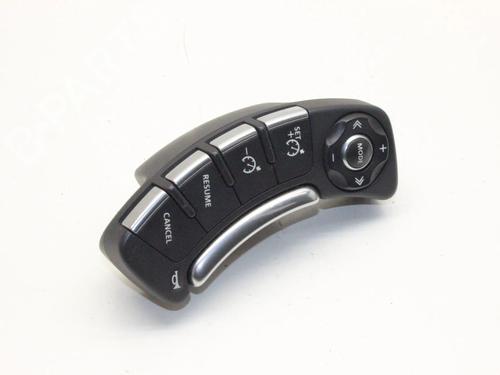 Used Steering wheel controls Steering wheel controls LAND ROVER RANGE ROVER III (L322) 4.4 D 4x4 (313 hp) 39787614 39787614
