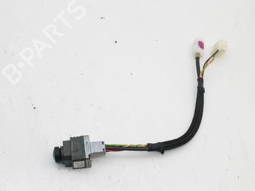 Used Camera Camera MERCEDES-BENZ C-CLASS (W205) C 250 BlueTEC / d (205.008, 205.006) (204 hp) 39847391 39847391
