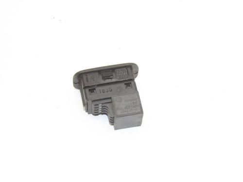 Switch VW AMAROK (2HA, 2HB, S1B, S6B, S7A, S7B, AGD) 2.0 BiTDI 4motion | BP39870951I30 - Image 4
