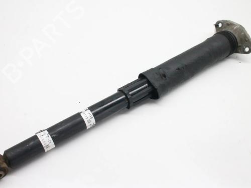 Used Right rear shock absorber Right rear shock absorber HONDA JAZZ V (GR_, GS_) 1.5 eHEV (GR3, GR6) (109 hp) 39797916 39797916