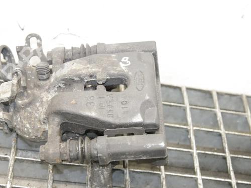 Højre bremsekaliber bag Højre bremsekaliber bag FORD KUGA I 2.0 TDCi 4x4 (163 hp) 39872078 39872078