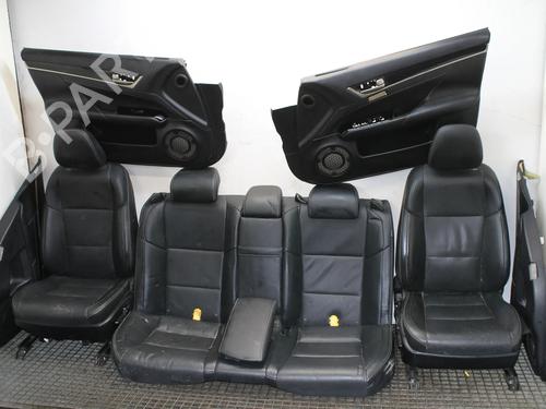 Conjunto de bancos Conjunto de bancos LEXUS GS (_L1_) 300h (AWL10_, AWL10R) (223 hp) 39864147 39864147