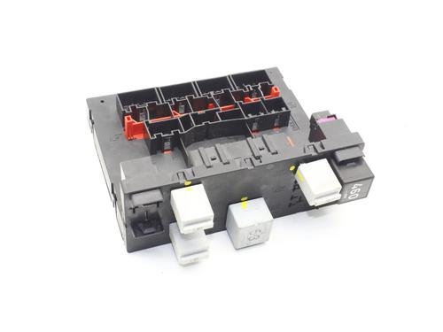 Fuse box AUDI TT (8J3) 2.0 TFSI | BP39788258E1 - Image 2