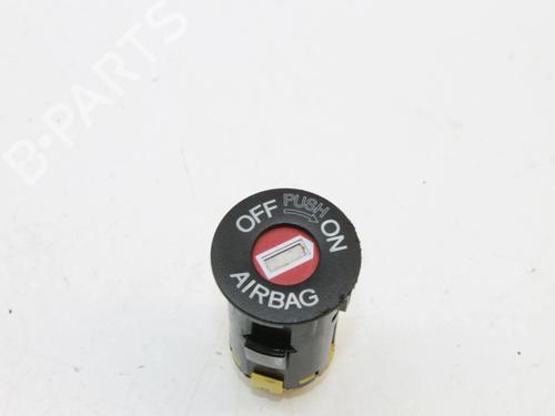 Used Switch Switch HONDA HR-V (RU) 1.6 i-DTEC (RU8) (120 hp) 39864857 39864857