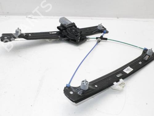 Rudehejsemekanisme Højre foran Rudehejsemekanisme Højre foran BMW X1 (F48) xDrive 20 d (190 hp) 39796273 39796273