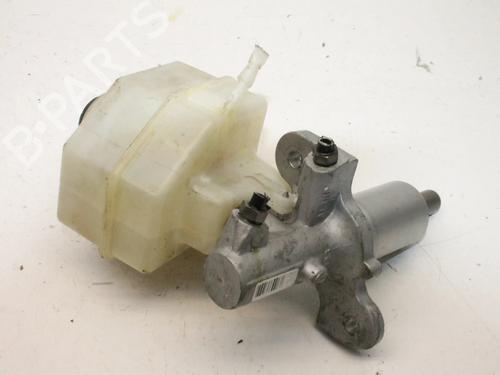 brake-master-cylinder-bmw-x3-e83-2003-2004-2005-2006-2007-2008-2009-2010-2011-39809583 main image