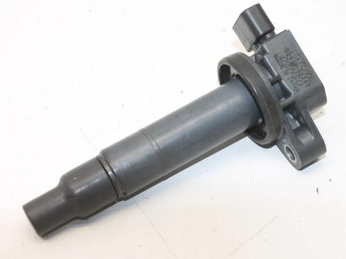 Used Ignition coil Ignition coil TOYOTA YARIS (_P13_) 1.5 Hybrid (NHP130_, NHP130) (101 hp) 39861927 39861927