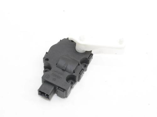 Electronic module JAGUAR XE (X760) 2.0 D | BP39812228M83 - Image 2