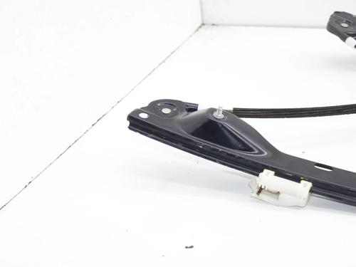 Front left window mechanism BMW 3 (E90) 330 d | BP39778158C22 - Image 2