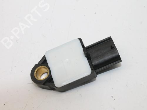 Electronic sensor MITSUBISHI OUTLANDER II (CW_W) 2.2 DI-D 4WD | BP39873997M84 - Image 3