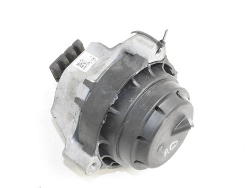 Used Engine mount Engine mount BMW 5 (G30, F90) 530 e Plug-in Hybrid (252 hp) 39830725 39830725