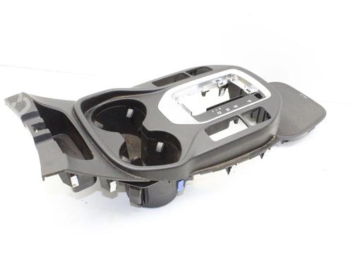 Console centrale Console centrale HYUNDAI SANTA FÉ III (DM, DMA) 2.2 CRDi 4WD (200 hp) 39805831 39805831