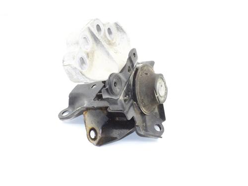 Used Engine mount Engine mount TOYOTA YARIS (_P21_, _PA1_, _PH1_) 1.6 GR 4WD (GXPA16) (261 hp) 39841533 39841533