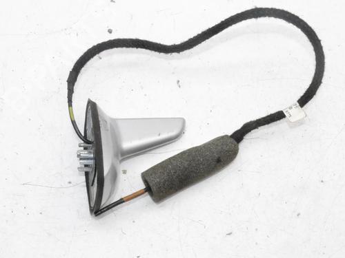 Used Antenna/Base Antenna/Base MERCEDES-BENZ E-CLASS (W211) E 280 CDI (211.020) (190 hp) 39878904 39878904