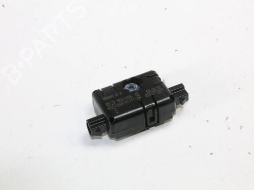 Used Electronic module Electronic module BMW 4 Convertible (F33, F83) 420 d (190 hp) 39831527 39831527