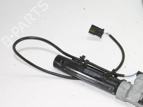 Seat buckle BMW 7 (E65, E66, E67) 730 Ld | BP39828066I32 - Image 2