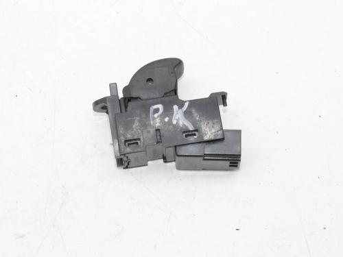 Left front window switch LAND ROVER DISCOVERY IV (L319) 3.0 TD 4x4 | BP39829435I27 - Image 4