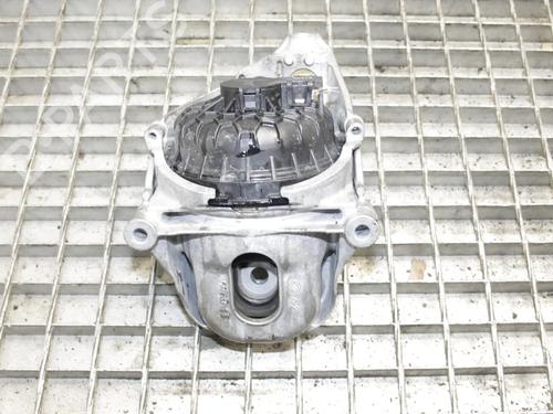 Used Engine mount Engine mount AUDI A5 Convertible (F57, F5E) 2.0 TFSI (190 hp) 39826457 39826457