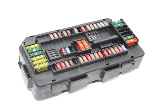 fuse-box-bmw-3-f30-f80-2011-2012-2013-2014-2015-2016-2017-2018-39799078 main image