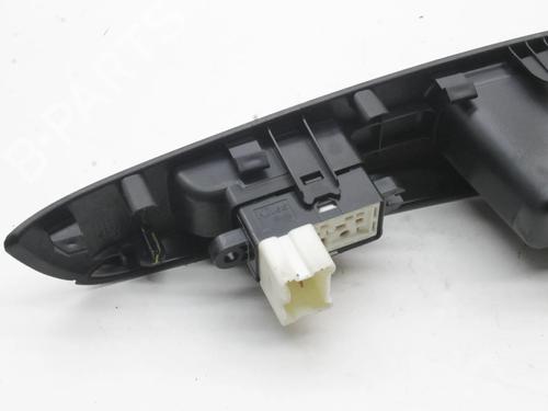 Switch NISSAN NOTE (E12) 1.2 DIG-S | BP39857796I30 - Image 4
