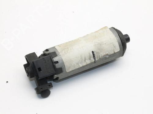 Used Electronic module Electronic module LAND ROVER RANGE ROVER SPORT I (L320) 3.0 D 4x4 (245 hp) 39810890 39810890