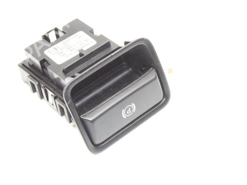 Used Switch Switch INFINITI Q30 2.2 D (170 hp) 39821619 39821619