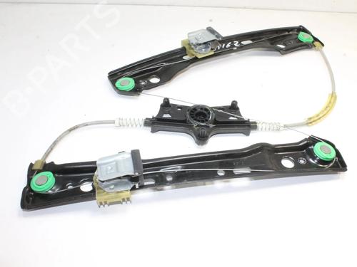 Used Front right window mechanism Front right window mechanism MERCEDES-BENZ A-CLASS (W176) A 45 AMG 4-matic (176.052) (360 hp) 39805646 39805646