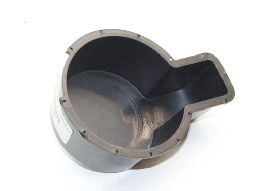 Used Cup/Object holder Cup/Object holder LAND ROVER DISCOVERY III (L319) 2.7 TD 4x4 (190 hp) 39864006 39864006