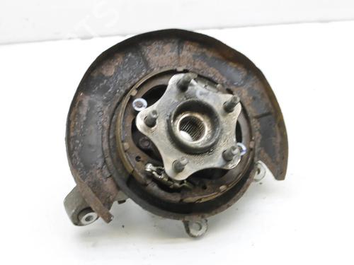 Used Left rear steering knuckle Left rear steering knuckle INFINITI Q50 50 D (170 hp) 39876751 39876751