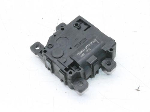 Módulo eletrónico Módulo eletrónico LEXUS IS III (_E3_) 300h (AVE30_, AVE30R) (223 hp) 39843576 39843576