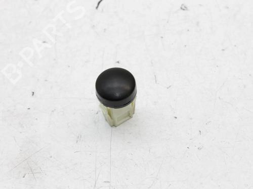 Used Electronic sensor Electronic sensor TOYOTA COROLLA Hatchback (_E21_, _EA1_, _EH1_) 1.8 Hybrid (ZWE211, ZWE219) (122 hp) 39809663 39809663