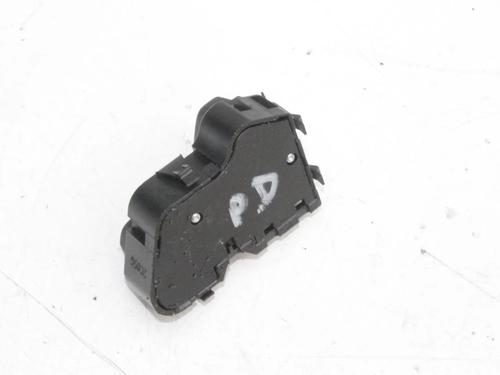 Switch MERCEDES-BENZ C-CLASS (W204) C 180 CGI (204.049) | BP39872103I30 - Image 4