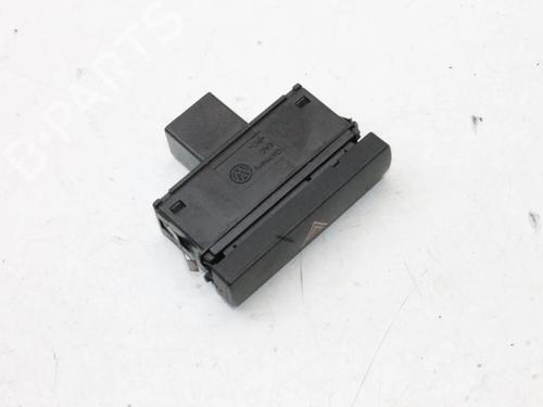 Warning switch VW CC B7 (358) 2.0 TDI | BP39776156I22 - Image 3