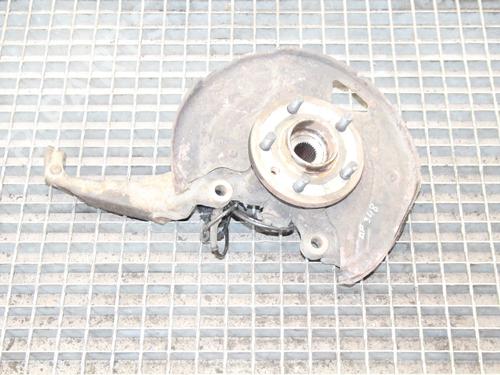 Used Right front steering knuckle Right front steering knuckle LAND ROVER DISCOVERY III (L319) 2.7 TD 4x4 (190 hp) 39829943 39829943