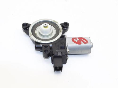 Rudehejsemotor bagstkærm højre Rudehejsemotor bagstkærm højre MAZDA 3 (BM, BN) 2.2 D (150 hp) 39844827 39844827