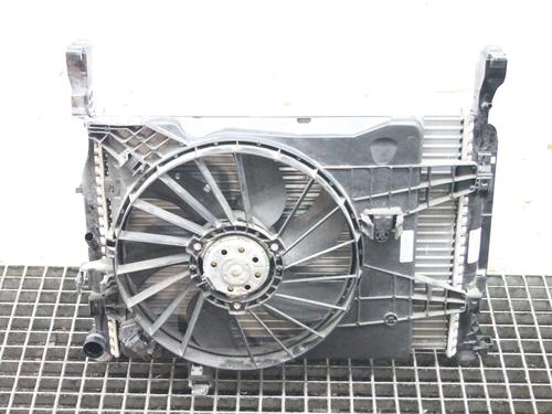 Used Water radiator Water radiator RENAULT KANGOO / GRAND KANGOO II (KW0/1_) Z.E. (60 hp) 39879802 39879802