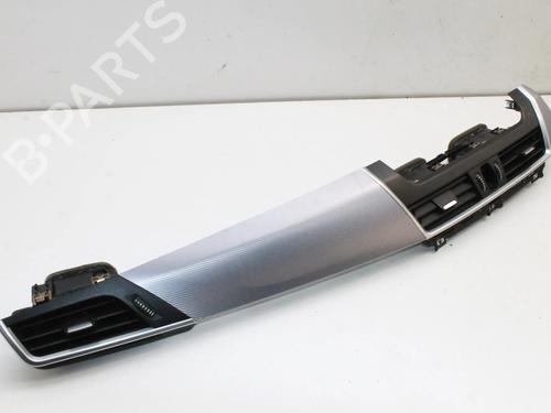 air-vent-bmw-2-gran-tourer-f46-2014-39775607 main image