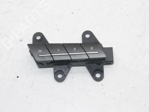 Used Switch Switch LAND ROVER RANGE ROVER EVOQUE (L538) 2.2 D 4x4 (190 hp) 39872628 39872628