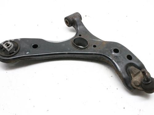 Used Left front suspension arm Left front suspension arm LEXUS CT (ZWA10_) 200h (ZWA10_, ZWA10R) (136 hp) 39793199 39793199
