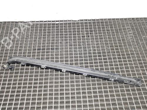 Used Hinge/Door check strap Hinge/Door check strap OPEL VIVARO C Bus (K0) VIVARO-E (136 hp) 40069600 40069600
