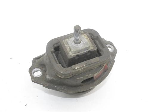 Used Engine mount Engine mount LAND ROVER RANGE ROVER SPORT I (L320) 2.7 D 4x4 (190 hp) 39857814 39857814