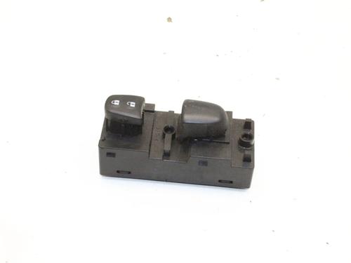 Used Left front window switch Left front window switch NISSAN LEAF (ZE1) Electric (218 hp) 39818921 39818921