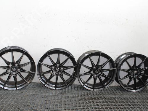 Used Wheel set Wheel set TOYOTA YARIS (_P21_, _PA1_, _PH1_) 1.6 GR 4WD (GXPA16) (261 hp) 40189668 40189668